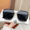 Lunettes de soleil pour femmes en été Haut de gamme Grand cadre Affichage Petit visage Célébrité d'Internet Changement progressif de couleur Conduite Résistant aux UVzfo6