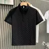 Moda Jacquard Casual Polo Shirt Summer Nowy wygodne oddychanie młodzież Slim Lapel Short Sleeve T-shirt Mężczyźni