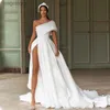 Urban Sexy Dresses Elegant Appliques One Shoulder Wedding Split A-Line Bride Gow med Bow Swoop Train Dress Robe de Mariee YQ240329