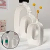 Vases Vases à fleurs en céramique blanche, Vases ovales creux au Design mat, Vases géométriques modernes, Figurines ornement pour salon xqmg Vases