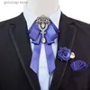 Pajaritas de lujo Crystal Bow Tie Broche Set Coreano Británico Mens Business Collar de boda Flores Ramillete 3 PCS Conjuntos Joyería de gama alta Regalos Y240329