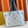 Lyxdesigner kvinnor handväskor högkvalitativ mamma shopping väskor äkta läder tyg handväskor stor kapacitet på tygpåsar onthego väskor koppling väska axelväska dam