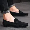Casual skor stor loafer lata utan snörning manschett små läder brittiska mäns fasta färg mångsidiga trendiga