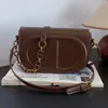 Kadınlar için Yüksek Son Yumuşak Deri Zinciri Koltuklu 2024 Yeni Modaya Gizli ve Tek Crossbody Saddle% 70 OFF OFF ONLINE SATIŞLAR