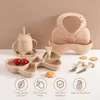 Kopjes Borden Servies Babyschotel Kopjes Kommen Borden en Lepels Set Cartoon Stropdas Borden Voedsel Siliconen Voerbak Antislip Baby's Servies Kinderproduct 240329