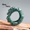 Anneaux de cluster Haute qualité Naturel A-Goods Jadeite Bleu Disque d'eau Dragon Bague en trois dimensions Sculpture Jade Trigger Finger Mode