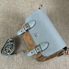 Designer de bolsas de luxo estão vendendo por um preço Aolai Womens Bag Canvas Impresso Buckle Bag Único Ombro Lucy Flip Postman Pequeno Quadrado