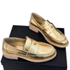 Kvinnor loafers klädskor designer slip på kalvskinn mockasins damer casual sko plattform klackar espadrilles balett sko utomhus fritid sko guld svart vit mule