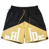 Rhude Shorts Sommerschwimmmänner Designer Kurzmänner Sets Tracksuit Hosen lose und komfortable Mode sein beliebter neuer Polyester beste Qualität 3911 3911