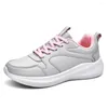 Casual schoenen Antislipzool Herfst-lente Rood Dames Tennis Hardlopen Golf Dames Sneakers Wit Vrouw Sport Loafter Hyperbeast YDX1