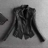 Couro feminino na moda preto falso fino ajuste gola motociclista jaqueta feminina manga longa com zíper design casaco do plutônio chique primavera outono