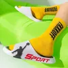 848 Summer Women Hommes Sports Outdoor Couples sans glissement Sandales de salle de bain et pantoufles Ciabatte Uomo Flip Flop 240315 246