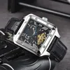 Hombres Reloj para mujer Relojes de tanque cuadrado Relojes de diamantes de diseño Maquinaria automática Movimiento Pulsera de acero inoxidable Cristal de zafiro Relojes de pulsera a prueba de agua # 111