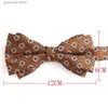 Yay bağları Moda Çizgili Yay Bağları Erkekler için Çiçek Çiçek Bow Tie Damat Gömlek Yay Düğüm Ayarlanabilir Yetişkin Bowties Cravat Sağdıç Bowtie Y240326
