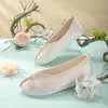 Chaussures décontractées brodées à fond plat et à lacets pour étudiantes, Hanfu chinois polyvalent, été 2024