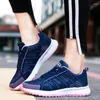 Scarpe casual da donna traspiranti che corrono leggere antiscivolo sport femminili outdoor morbide sneakers da donna stringate moda tennis