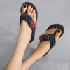 Sandalen Dames Chic Strand Zomer Clip Toe Wedge Zachte bodem Schoenen voor comfortabele platte stijlvolle slippers