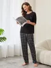 Ev Giysileri Kadın Pijama Set Kısa Kollu Vidalı Boyun Üstleri Ekose uzun pantolon kalp baskısı 2 adet Placwear Nightwear Homewear Giysileri