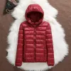 Plus Größe 2023 Herbst und Winter Neue Frauen Leichte Pufferjacke Weibliche Mit Kapuze Slim-fit Weiße Ente Unten Warme kurze Mäntel k4g9 #