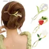 Hair Clips Elegant Lily of the Valley Hairpin Strawberry Shape Metal Hair Clips Sweet Hair Claw Fashion Hair Accessories Headwear Y240329