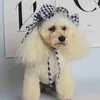 犬のアパレル帽子のかわいいドレス