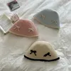 Beanie/Skull Caps New Japanese Simple Edition Womens Bucket Hat Summer Fashion Bow Design Retro Color Colase Bowl Hatl2403