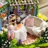 DIY Doll House Maisons en bois Miniature Dollhouse Meubles Kit avec LED Jouets pour enfants Cadeau d'anniversaire de Noël A068 240321