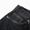 Mäns jeans broderi höst/vinter tvättas och förtjockas med tung elastisk fritidsverksamhet enkel lös liten rak män