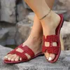 Chinelos 2024 moda feminina sapatos de verão padrão de crocodilo liso plano com sandálias fora de borracha antiderrapante