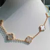 Designer Brand Modeable Van glod Plating 18K Rose Gold vier bladgras tien bloem witte moeder shell ketting vrouwelijk en luxe