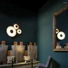 Wandlamp Scandinavische ontwerper Voorbeeldkamer Postmodern Creatief Houtnerf Artistiek Leven Gloeilamp Slaapkamergangpad