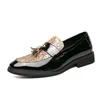 Scarpe eleganti da uomo, grembiule, punta, mocassino, comode calzature antiscivolo con glitter