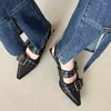 Sandalen Spitze Mary Jane Schuhe für Frauen Sommermodell mit Rock Kleines Leder Retro Chunky Single