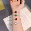 Marke Fashion Van Vierblatt Klee Armband Medium Mädchen Luxus Kleingruppe 18K Roségoldene Jahr Rote Achat Fritillaria