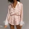 Casa roupas penas pijamas feminino 2 peça conjunto pijamas elegantes senhoras sólido nightwear manga longa cetim de seda topos e shorts pijamas