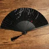 Decoratieve Beeldjes Chinese Zijde Handventilator Ventilador Draagbare Vrouwelijke Vouwen Abanicos Para Boda Japanse Kleine Dame Dansfans