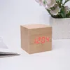 2024 المنبه الرقمي على مدار الساعة على مدار الساعة الخشبية USB/ بطارية مدعوم ، Mini Cube LED على مدار الساعة/ التاريخ/ شاشة درجة الحرارة