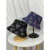 Designer Viviane Viviennes Westwood Hat Cap Pliable Chapeau De Pêcheur Femmes Été Mince Western Empress Dowager Saturn Brodé Pot Chapeau Casual Crème Solaire Versati