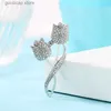 Pins Broches High-end broche Strass tulp bloem broche anti-glare pak broche kraag pin kleding Y240329