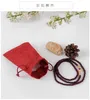 50pcslot 7x9 cm toile de Jute sac en lin sacs pochettes à cordon pour cadeau de mariage de noël sac d'emballage personnalisé 240328