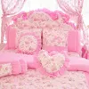 Koreansk stil rosa spetsar sängkläder sängkläder set kung drottning 4 st prinsessan täcke täcken säng kjolar sängkläder bomull hem textil 201209213j