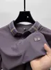 Polos para hombres Marca de gama alta Insignia de moda Impreso Polo de manga corta 2024 Tendencia de verano Cuello a rayas y dobladillo Camiseta informal con abertura