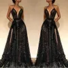 Robes de bal sexy noires fendues sur le côté, col licou, ligne A, dentelle complète, paillettes, dos nu, robes de soirée de styliste BC