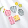 Moldes de cozimento 2024 bonito grau alimentício silicone waffle molde cozinha proteção ambiental bolo suprimentos coração redondo molde quadrado