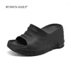 Buty swobodne damskie sandały plażowe sandały slip-on woda 8 cm rosnące spacery nadmorskie buty dla kobiet zapatos impermeable