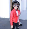 Jackor 2024 Spring Autumn Kids Short Coat Pu Leather Zipper Jacket för flickor 3-12 år Fashion Red Black Pink Children Clothing XMP35