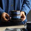 Tazze Piattini Tazza da caffè in ceramica con piattino Set Tazza da tè pomeridiana in porcellana Stile giapponese Semplice Retro Blu Tazza da colazione per caffè espresso Bicchieri