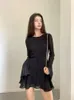 Houzhou Backless Black Dress Women Elegant Back Out Lace-Up Long Sleeve Mesh Patchwork 섹시한 슬림 주름 미니 드레스 파티 240311