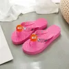 Sandals Designer Slipper Spesso Slifori a spina di aringhe per le donne abbigliamento estivo Eva Eva Eva Eva Evaling Clip in gomma Guida G Beach Anti Slip Vacazioni