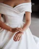 Lorie Princik Wedding Dres Satin Vintage Off the ramion Wedding Bride Dres Lg Train Biała Kości Kości z kości słoniowej 79ga#
